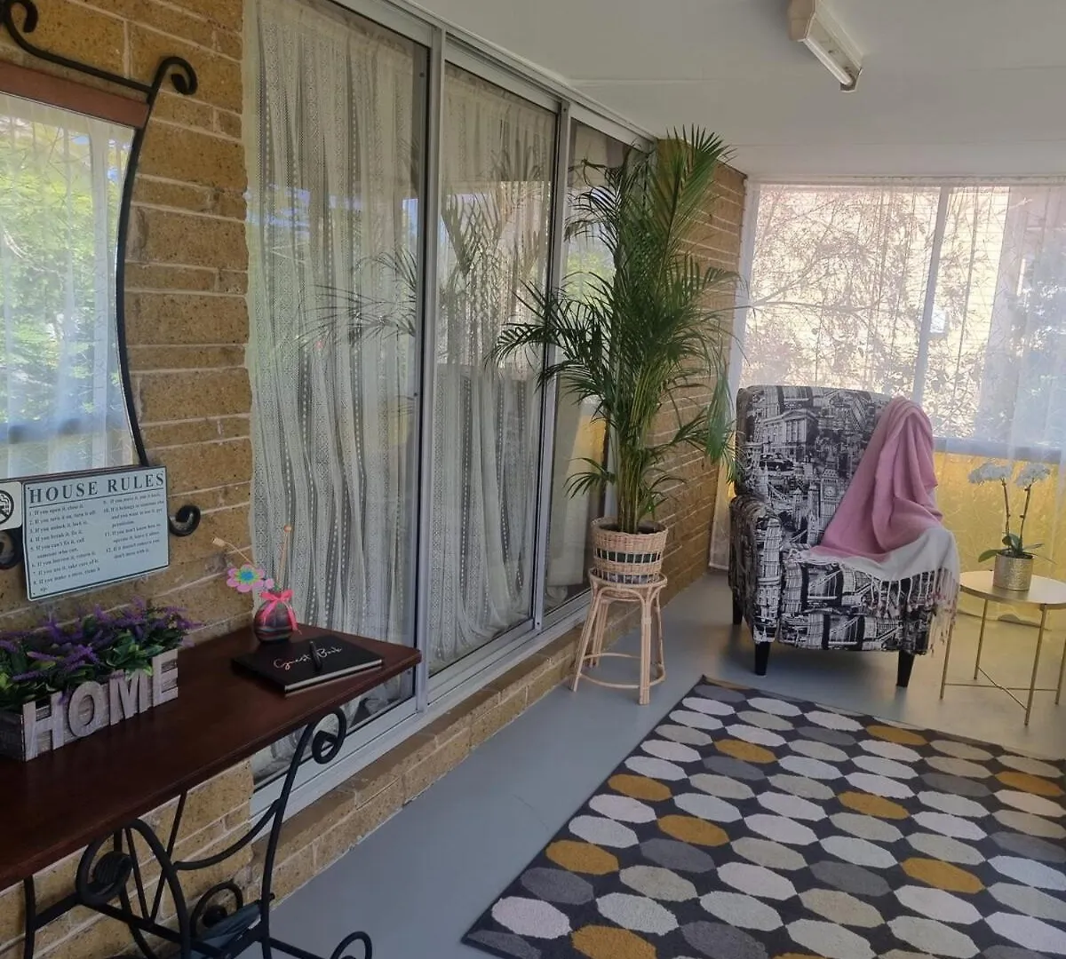 Sweet Home For Guests 10 Mins To Cbd Brisbane 0*,  Australia